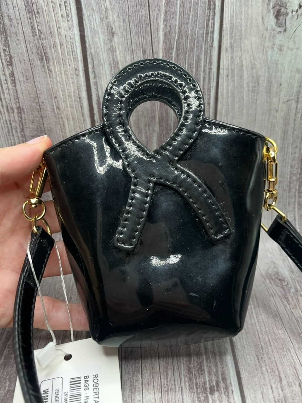$248 NWT Roberta di Camerino Black Patent Glossy Mini Bucket Bag Micro Crossbody - Picture 4 of 16